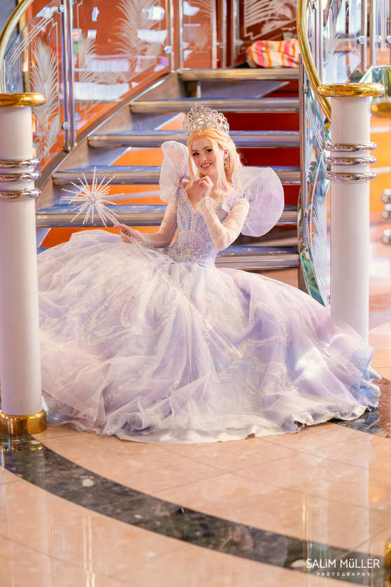 MCM London October 2025 - Cosplay Portraits - 006