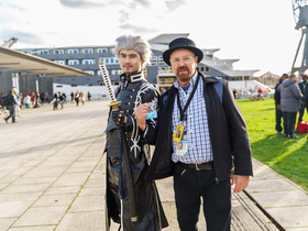 MCM London October 2025 - Cosplay Portraits (barnis_yoshi_artwork) - 004