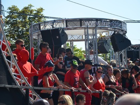 2012-08-11 - Street Parade 2012 - 004