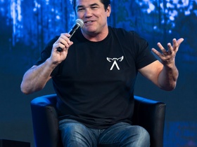 Fantasy Basel 2021 - Day 2 - Dean Cain - 012