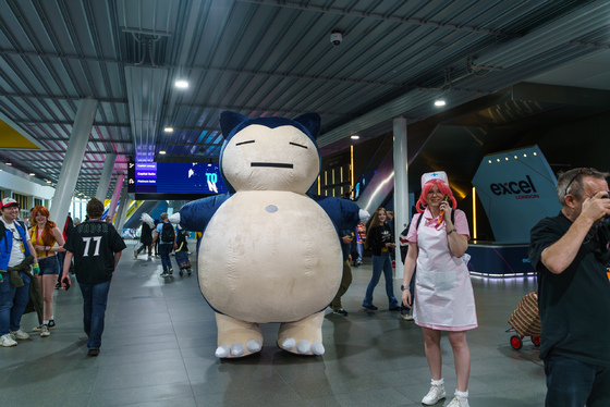 MCM London October 2025 - Cosplay Portraits (barnis_yoshi_artwork) - 016