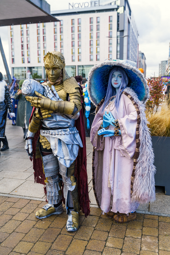 MCM London October 2025 - Cosplay Portraits (barnis_yoshi_artwork) - 021