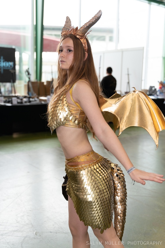 Fantasy Basel 2019 - Sonntag - Cosplay (unedited dupe) - 025