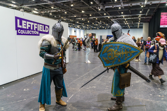 MCM London October 2025 - Cosplay Portraits (barnis_yoshi_artwork) - 026