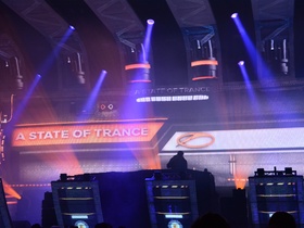 2014-02-15 - A State Of Trance 650 New Horizon Utrecht - 013