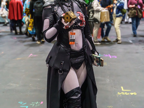 MCM London October 2025 - Cosplay Portraits (barnis_yoshi_artwork) - 012