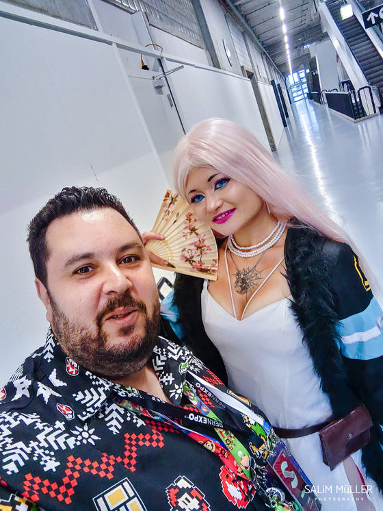 HeroFest 2025 - Friends and Selfies - 011
