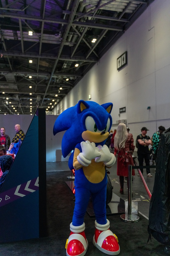 MCM Comic Con London 2024 (barnis_yoshi_artwork) - 131