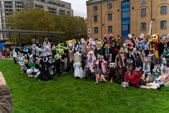 MCM Comic Con London 2024 (barnis_yoshi_artwork) - 153