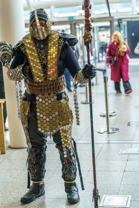 MCM London October 2025 - Cosplay Portraits (barnis_yoshi_artwork) - 039