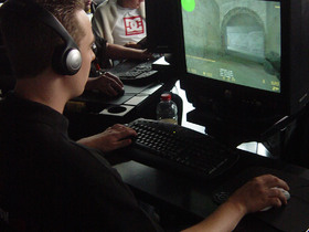 2005-08-14 - gamersNET CS WCIII NFSU Finals - 006