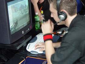 2005-08-14 - gamersNET CS WCIII NFSU Finals - 004