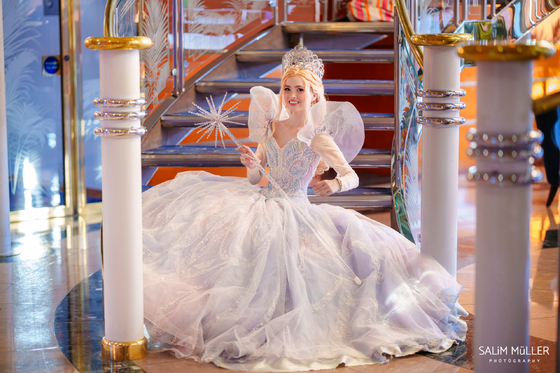 MCM London October 2025 - Cosplay Portraits - 008