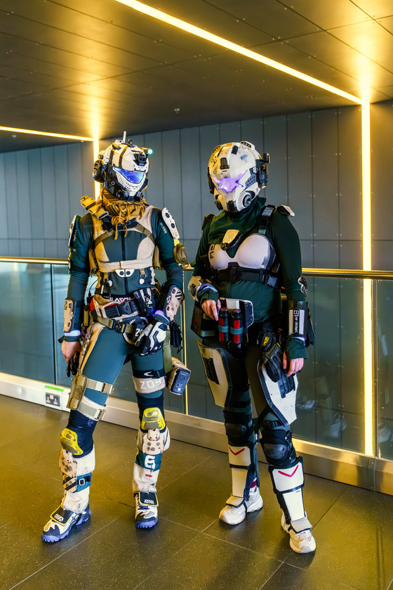 MCM London October 2025 - Cosplay Portraits (barnis_yoshi_artwork) - 032