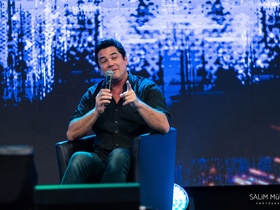 Fantasy Basel 2021 - Day 1 - Dean Cain - 011