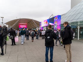 MCM Comic Con London 2024 (barnis_yoshi_artwork) - 005
