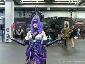 Fantasy Basel 2022 - Day 2 - Cosplay Portrait - 002