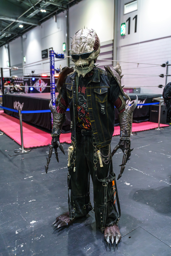 MCM London October 2025 - Cosplay Portraits (barnis_yoshi_artwork) - 008