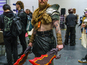 MCM London October 2025 - Cosplay Portraits (barnis_yoshi_artwork) - 009