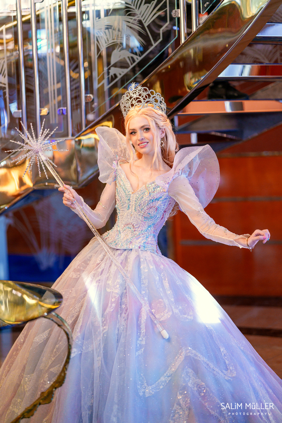 MCM London October 2025 - Cosplay Portraits - 003