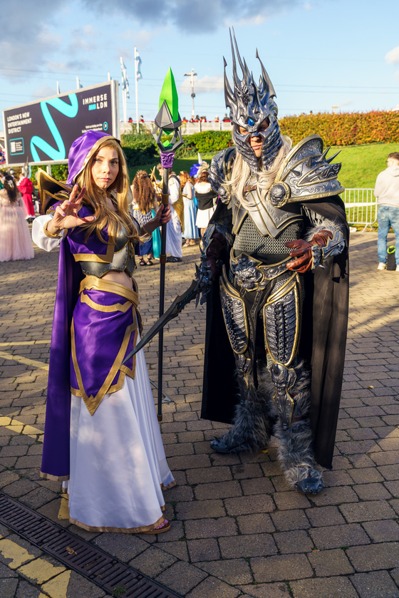 MCM London October 2025 - Cosplay Portraits (barnis_yoshi_artwork) - 025