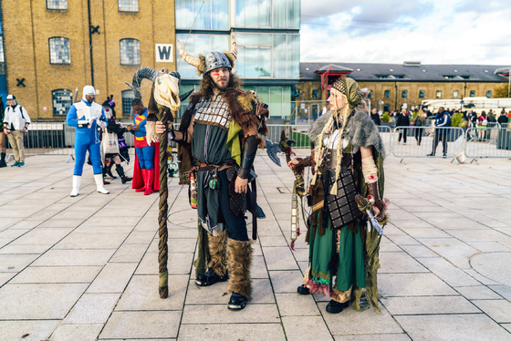 MCM London October 2025 - Cosplay Portraits (barnis_yoshi_artwork) - 006