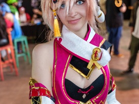 Zrich PopCon & Game Show - Day 2 - Cosplay Portraits - 010